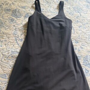 Elegant Black Sleeveless Dress